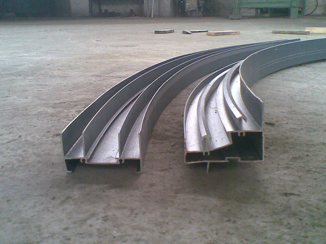 鋁材拉彎